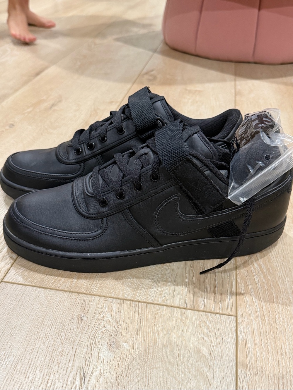 Nike All-Black Low Top Sneakers with Strap brand new